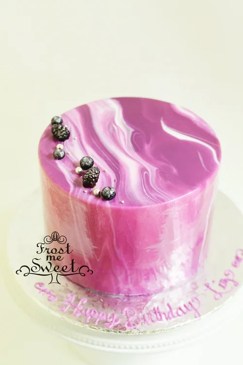 mirror glaze cake.webp