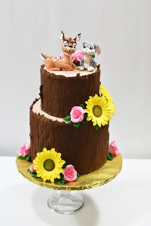 bambi+tree+stump+cake.webp