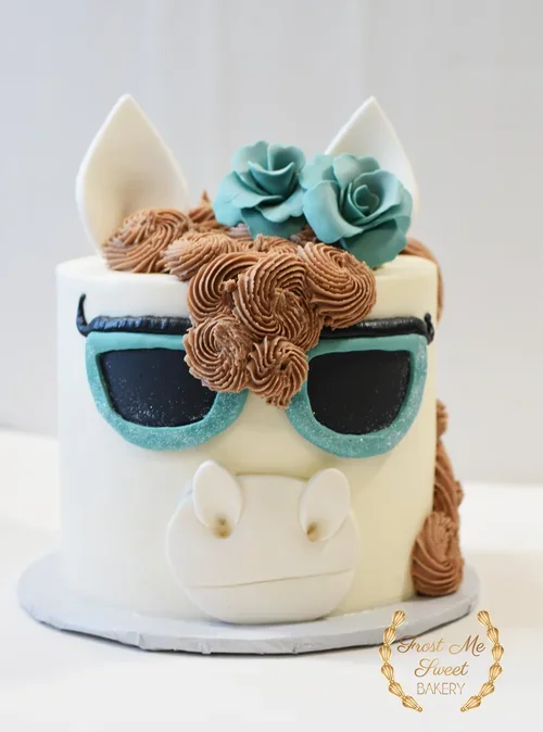 cool horse cake.webp