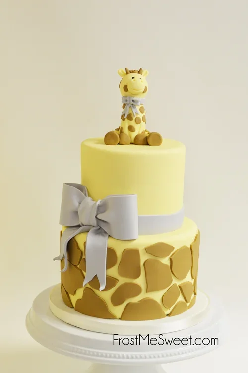 Baby Shower cake giraffe.webp