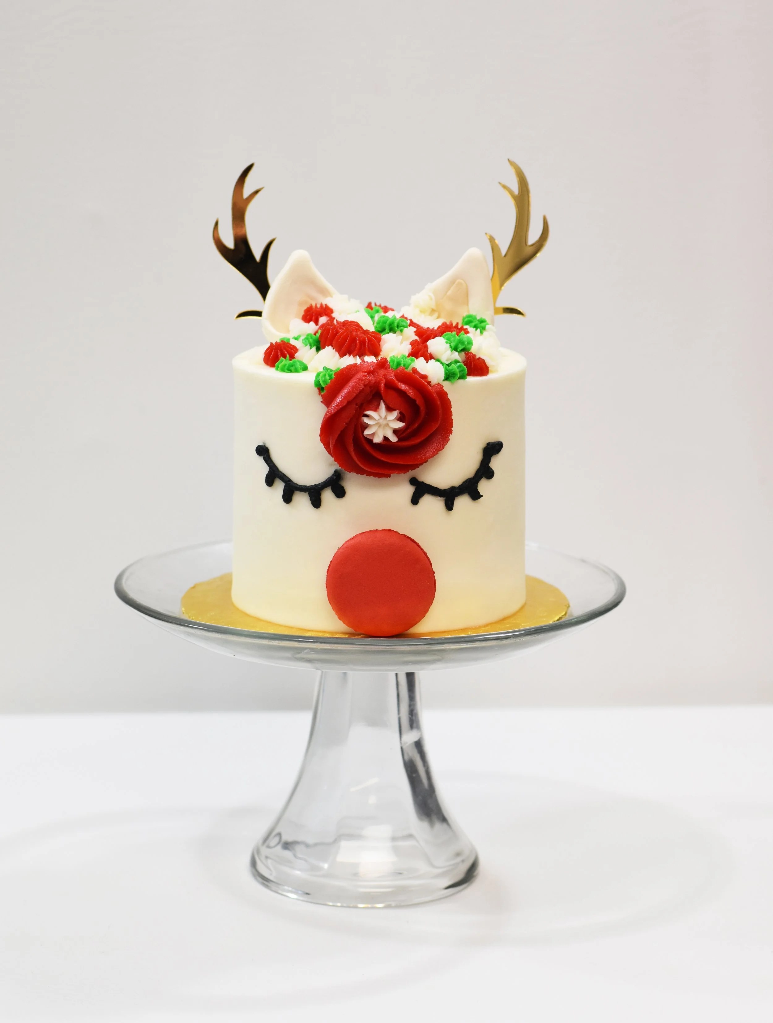 rudolph reindeer cake.jpg