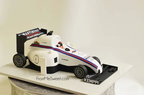 formula+1+race+car+cake+1.webp