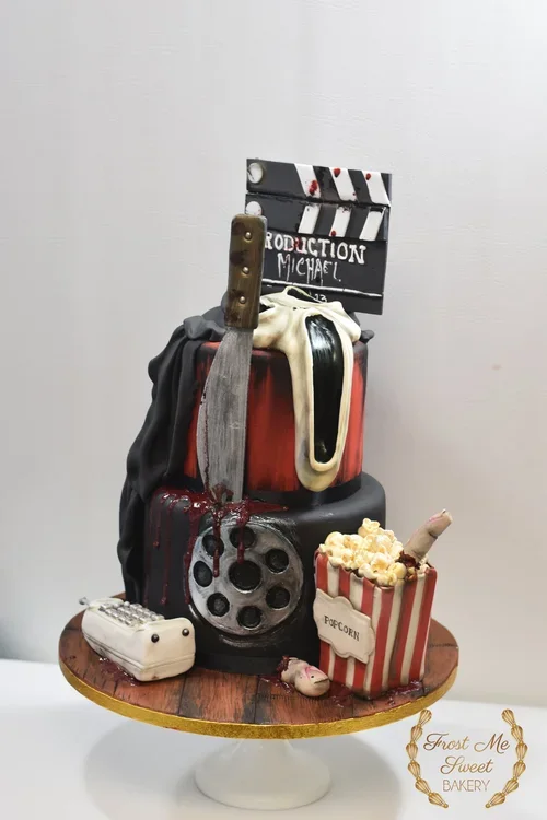 scream+horror+movies+cake+halloween.webp