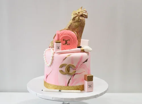 pink cc cake.webp