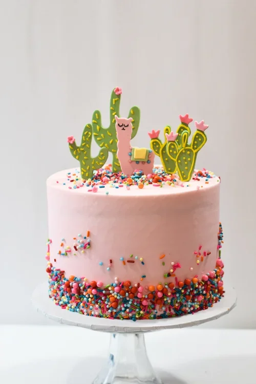 llama pink cake.webp