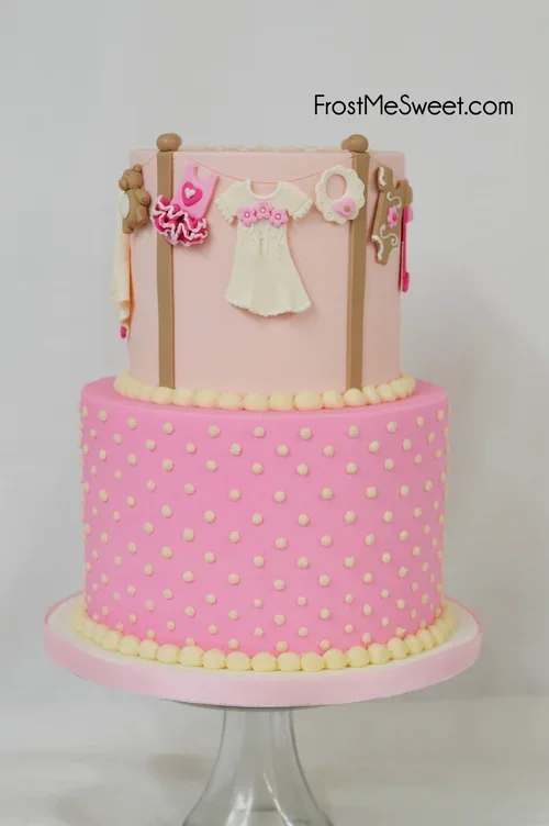 Baby Shower cake baby clothes girl.webp
