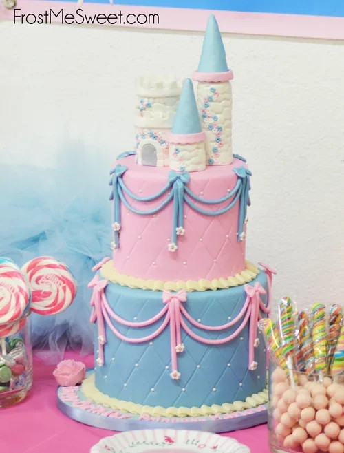 princess castle cake.webp