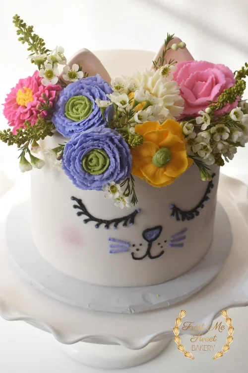 kitty cat cake.webp