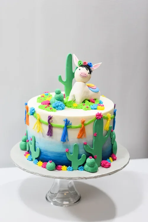 llama mexicana cake 2.webp