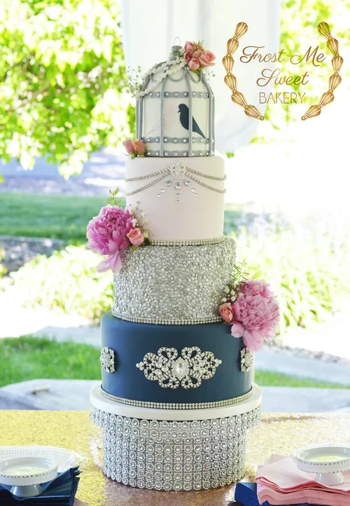 bird cage wedding cake.webp