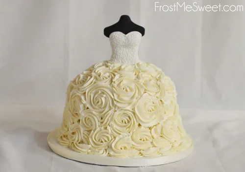 Bridal Shower Cake1.webp
