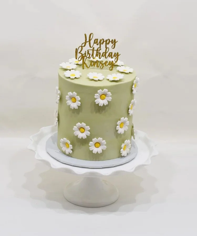 daisy cake copy.jpg