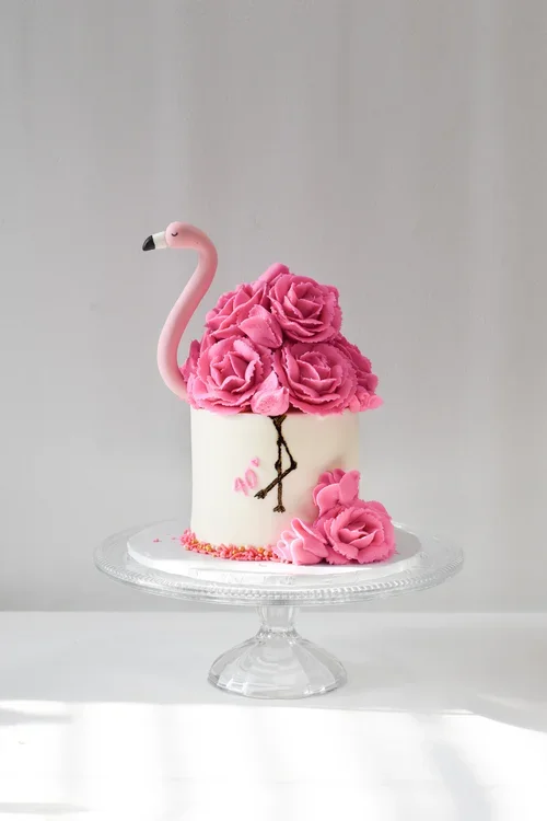 flaingo cake.webp