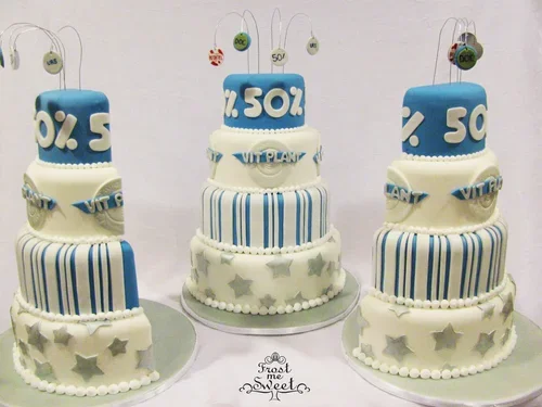 bech_cake_0481288152003_large.289175103_large.webp
