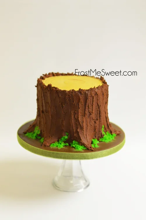 tree stump cake.webp