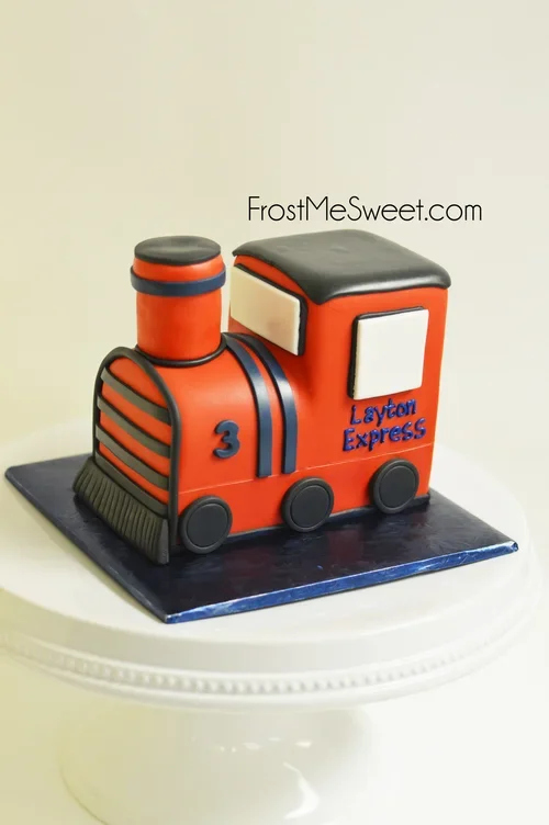 train cake.webp