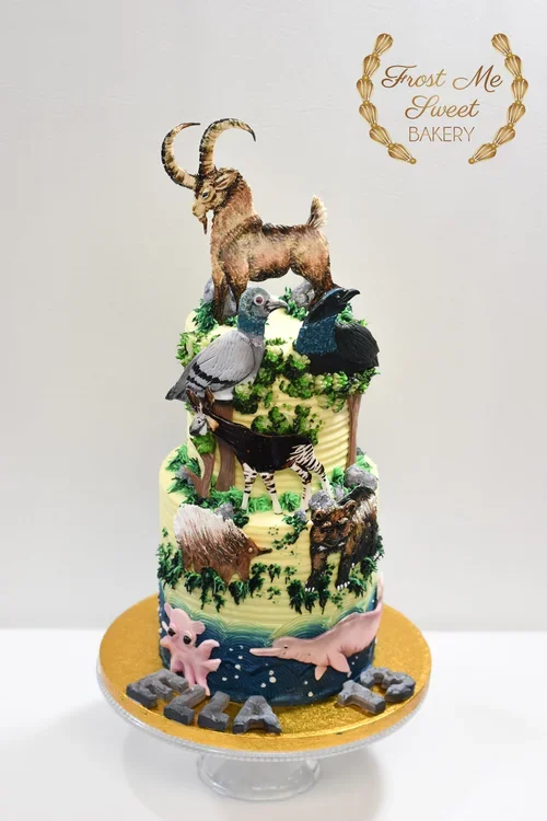 all+my+favorite+animals+cake.webp