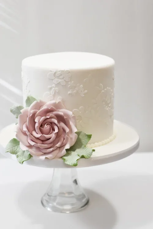DELICATE LACE sMALL 1 TIER WEDDING CAKE.webp