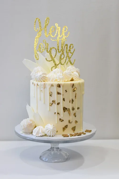 Gender Reveal Cake 2.webp