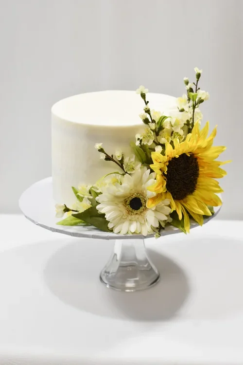 WEDDING CUTTING.webp