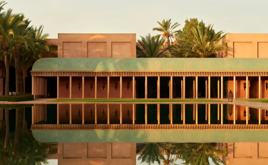 amanjena_morocco_-_exterior_bassin.webp