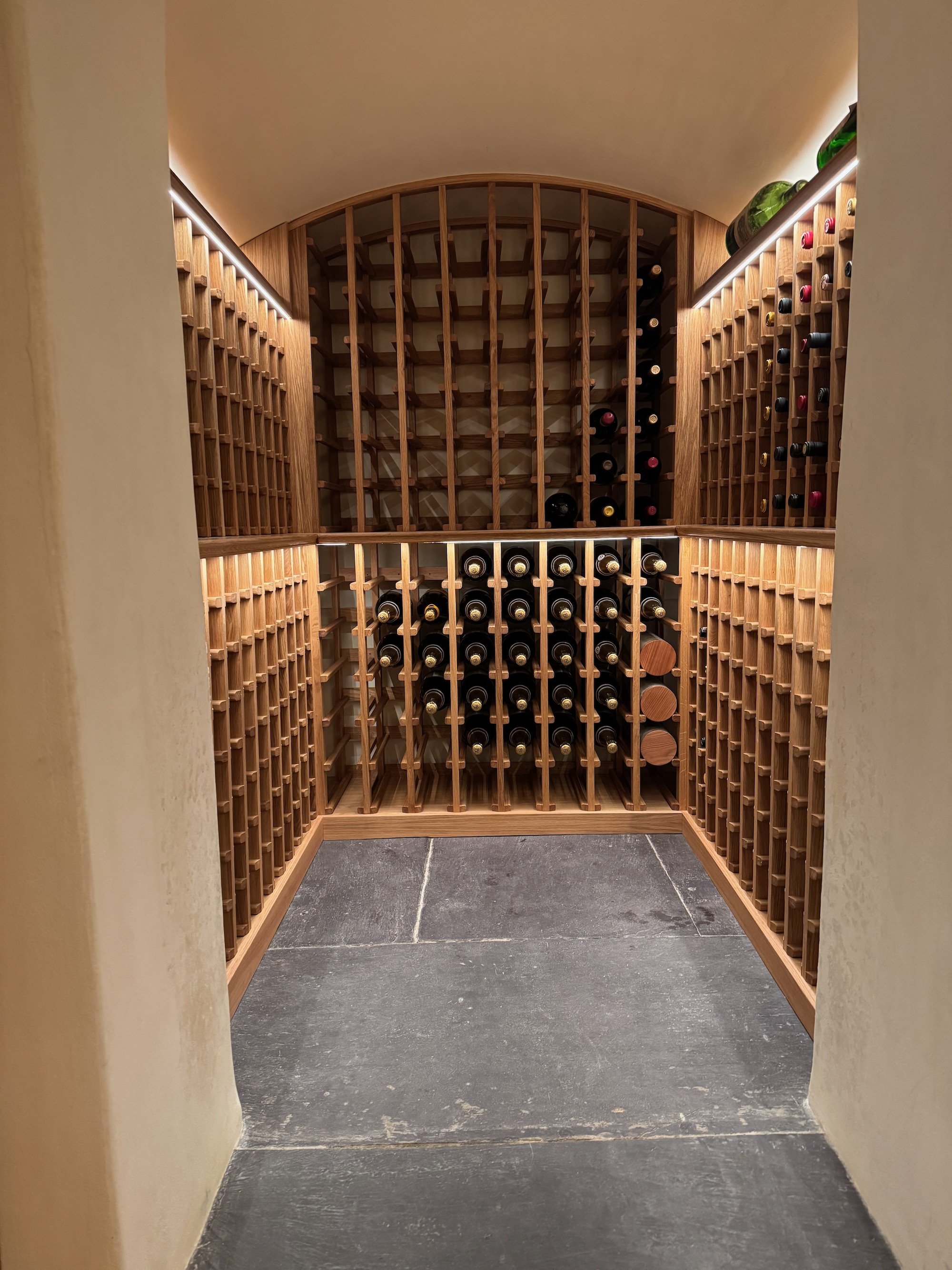wine-cellar-04.jpeg