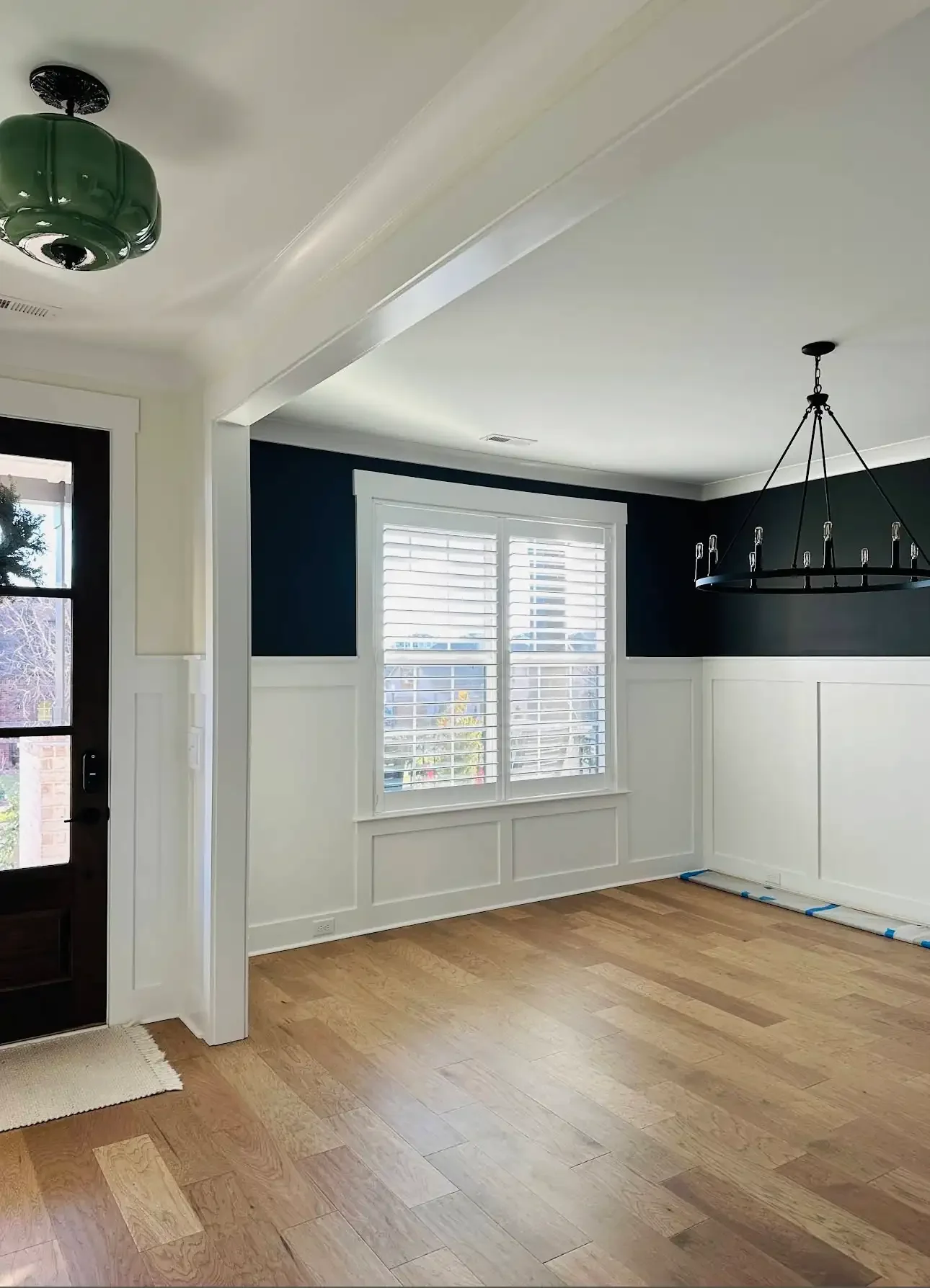 Plantation shutters with invisible tilt installed in a Nashville dining room