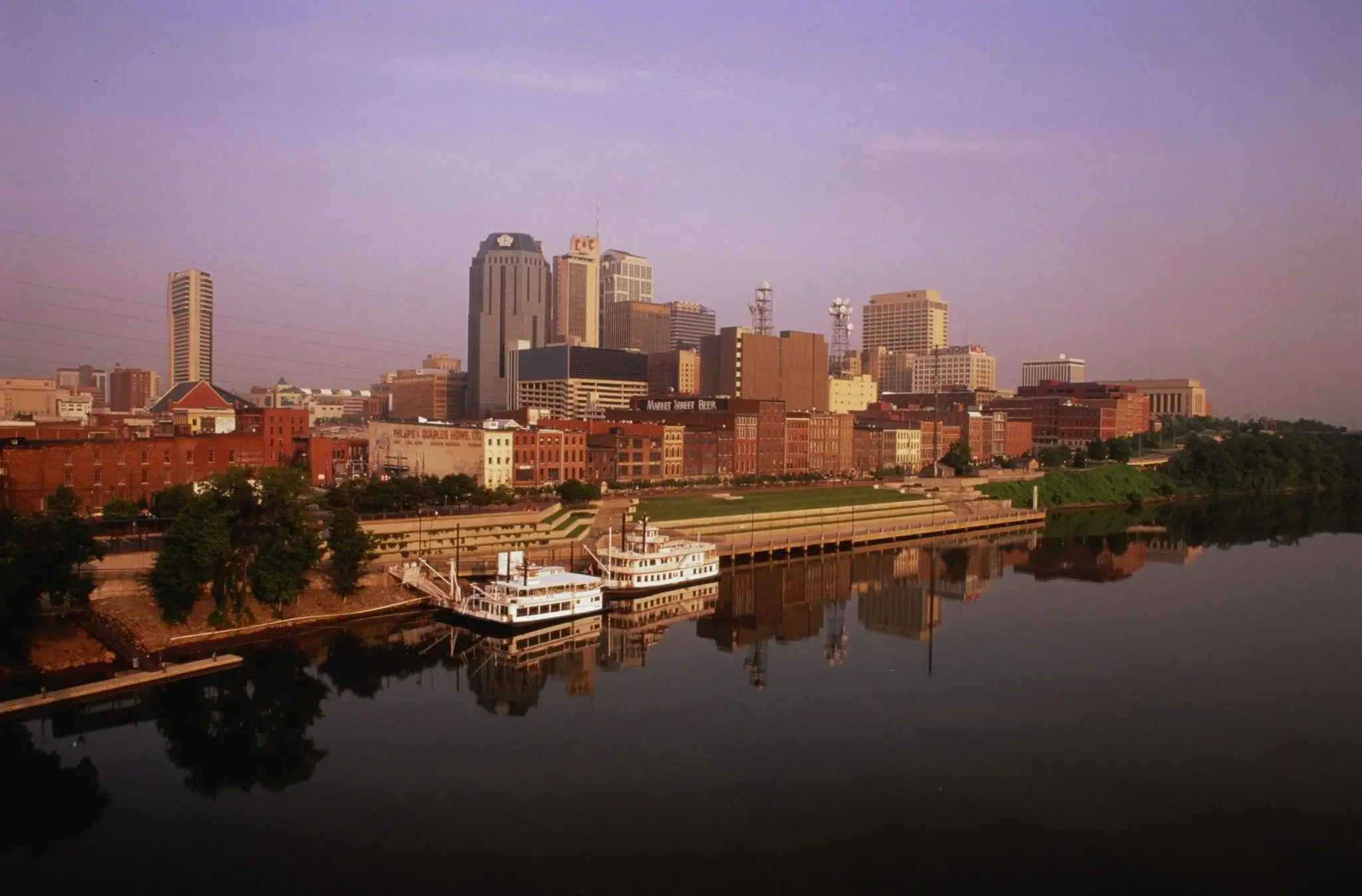 Nashville Skyline in 1989 - when Nashville Blinds & Shutters started