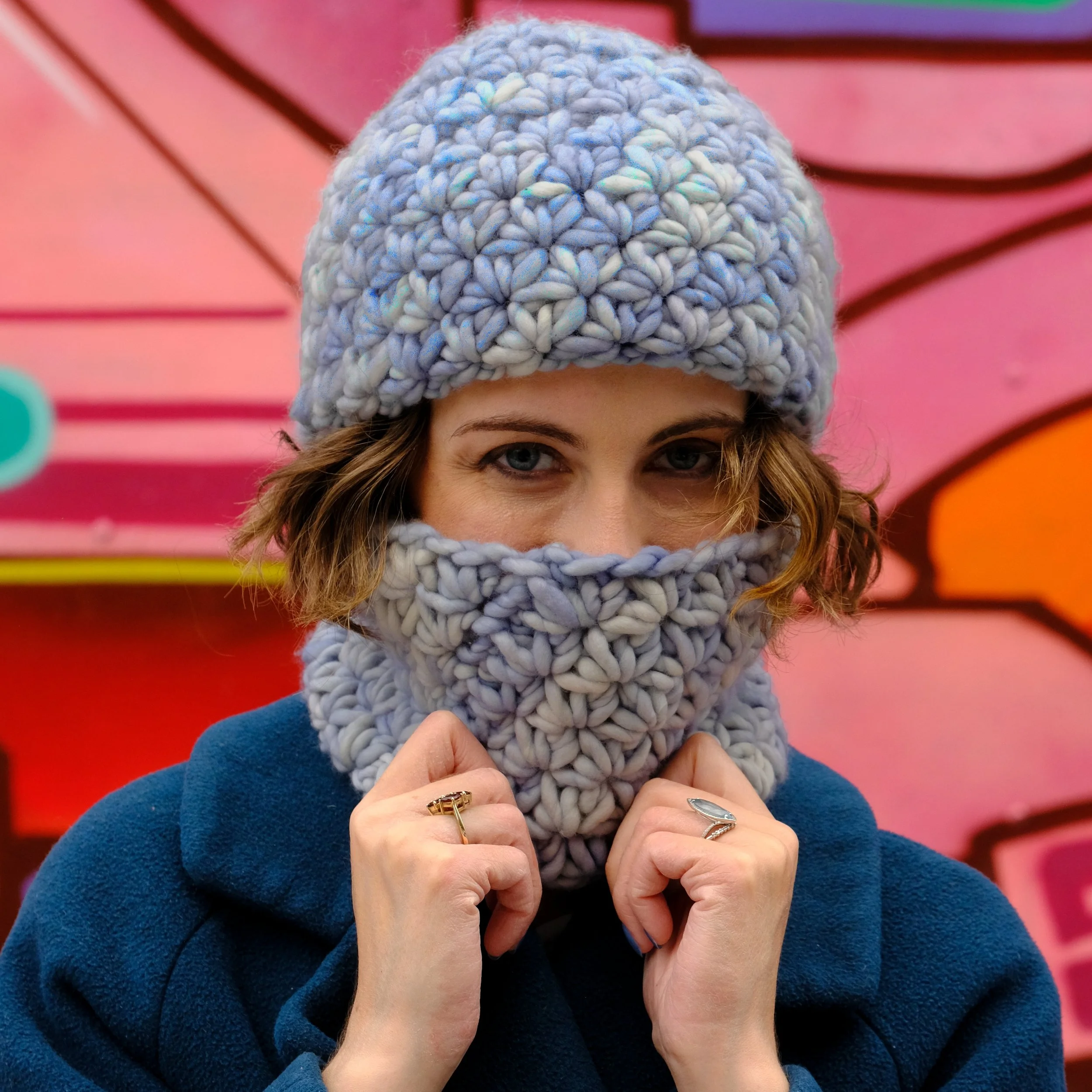 Next up in our daily previews, the Fireworks Hat and Cowl! This project is great because it's quick to make, requires just 1 skein for each item, looks gorgeous, and is very toasty. Made with @malabrigoyarn Rasta