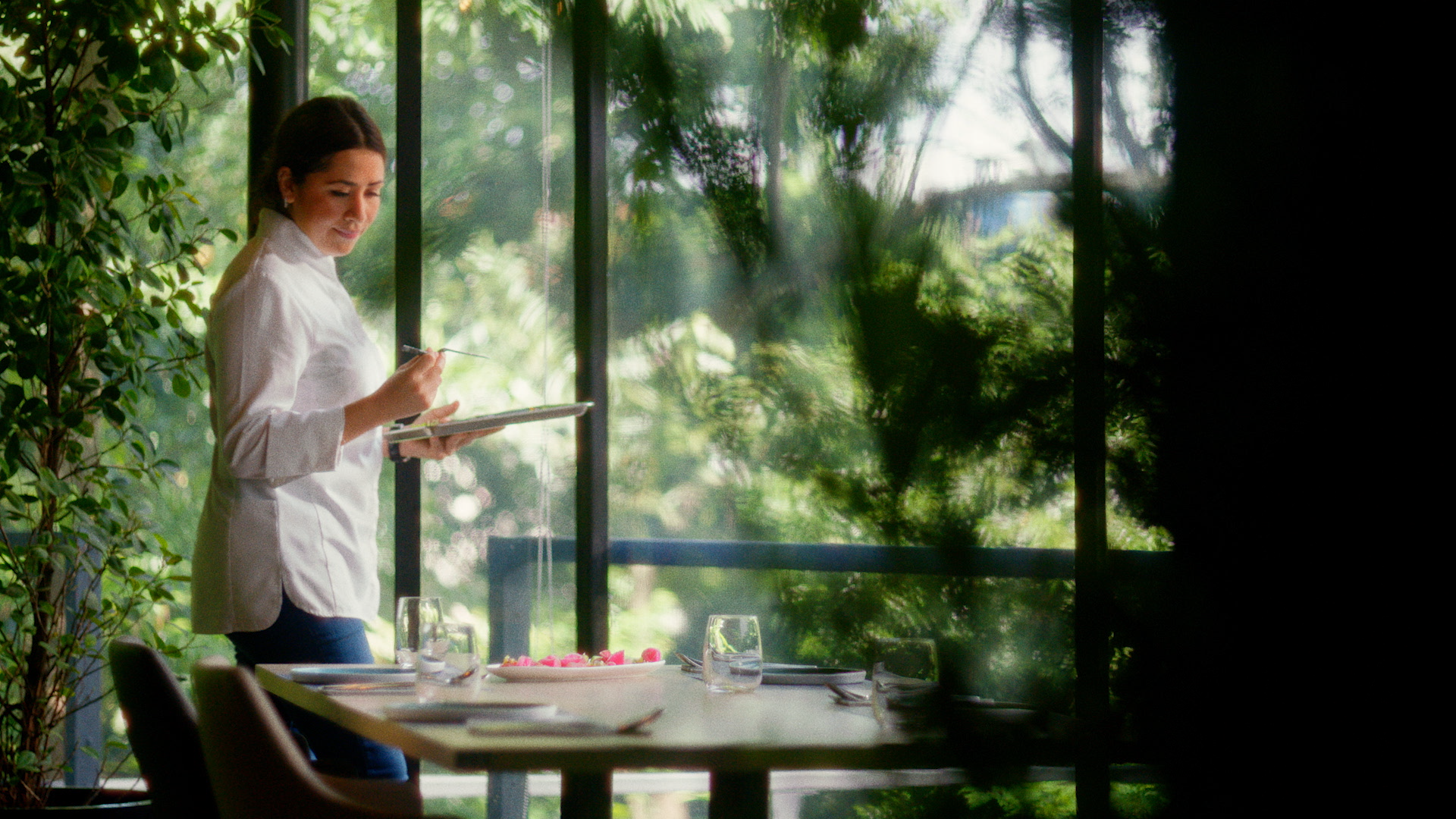 230714_HouseofSuntoryMasters_60s_MASTER.mov.00_00_00_00.Still002.png