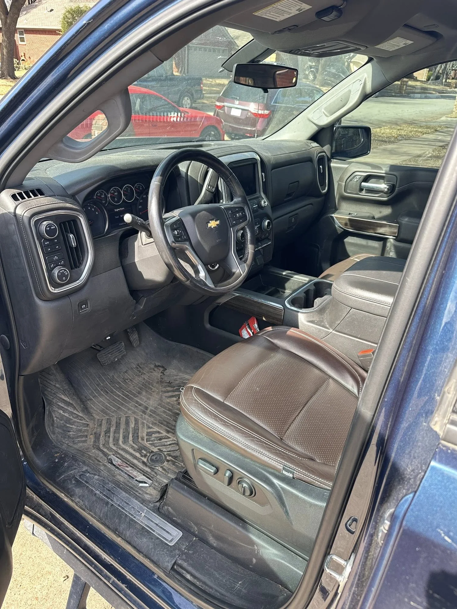 Chevy Silverado Z71 interior before detailing