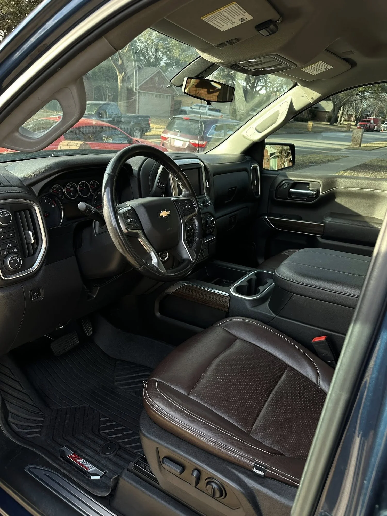 Chevy Silverado Z71 interior after detailing