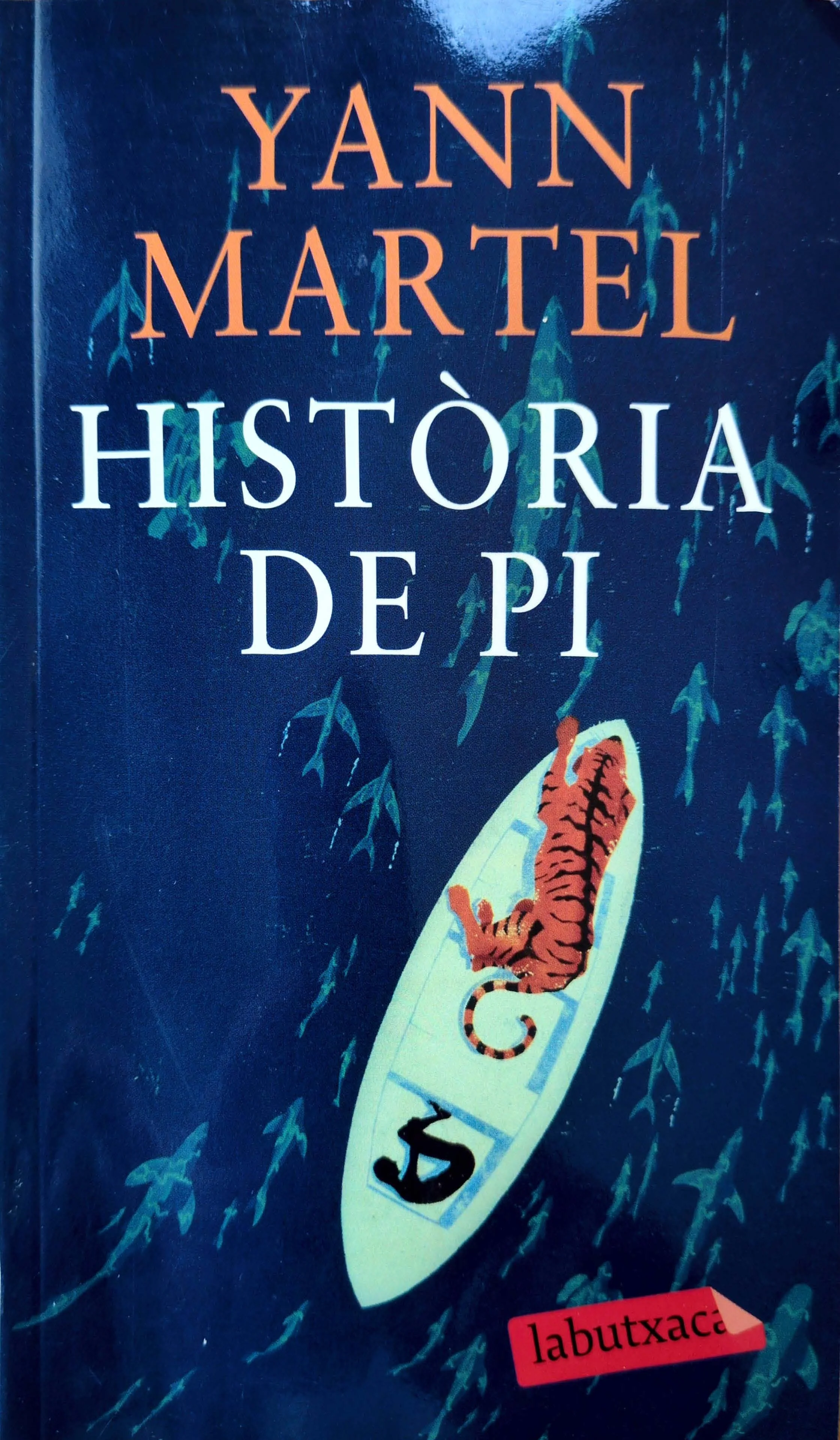 Cover of Life of Pi by Yann Martel, a novel about survival and faith, Catalan edition