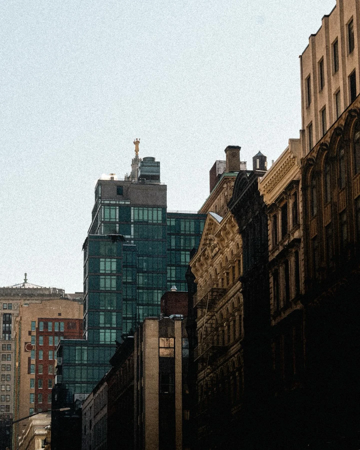 ny but how I see it.

#daysonrmedia #carousel #reel #photography #newyork