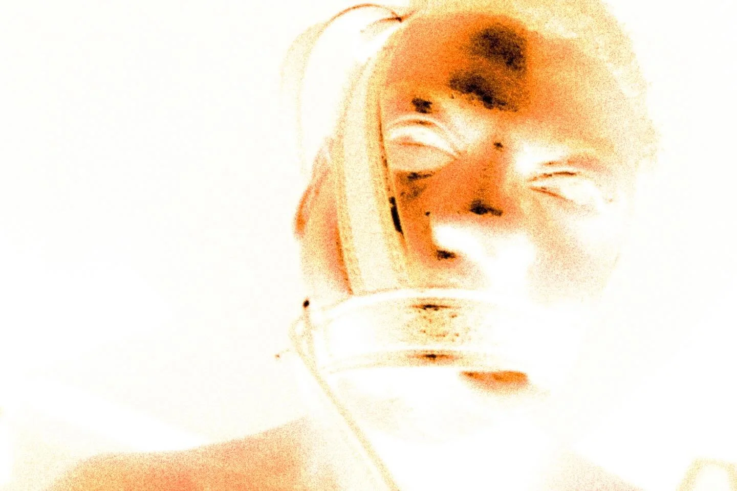 200.

#daysonrmedia #art #photography #reels