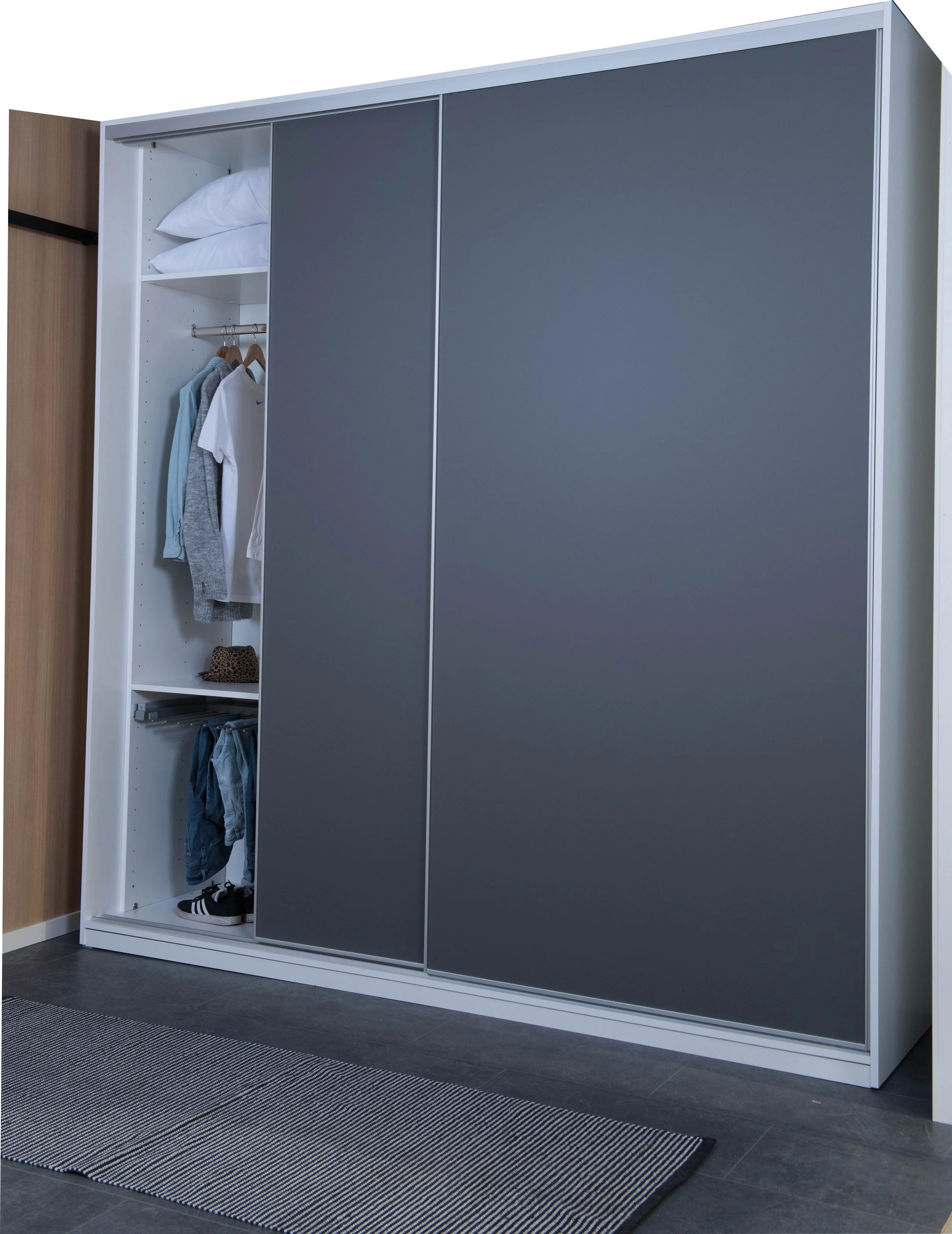 cc117_M4 ALU_MEL HARMAA.jpg