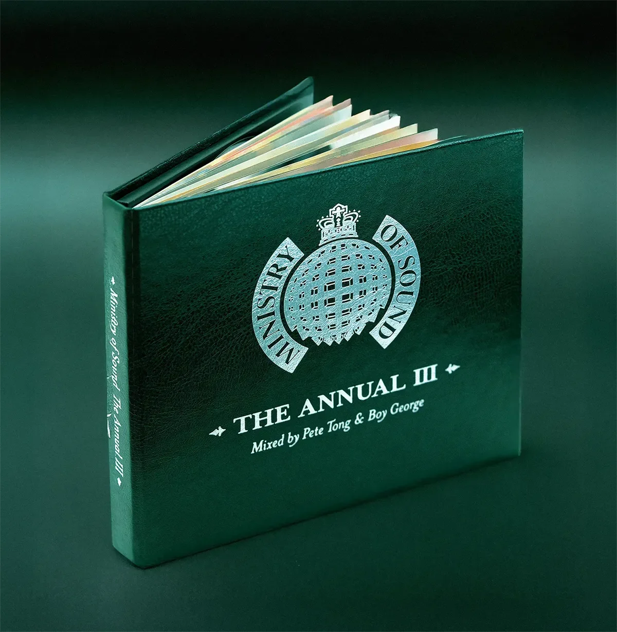 Creative strategy in advertising for The Annual luxury collection by Scott Parker
