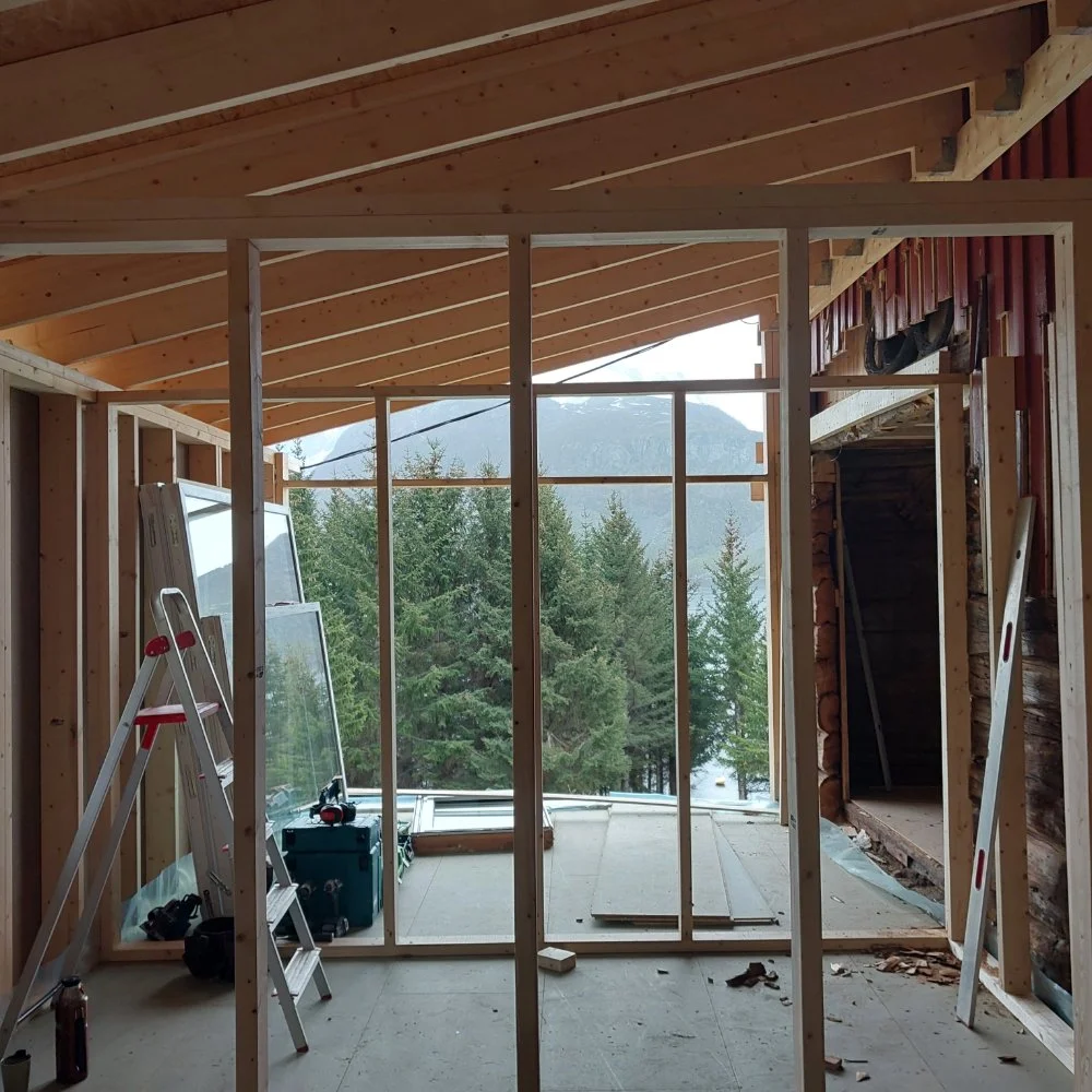 Påbegynt rom under bygging.