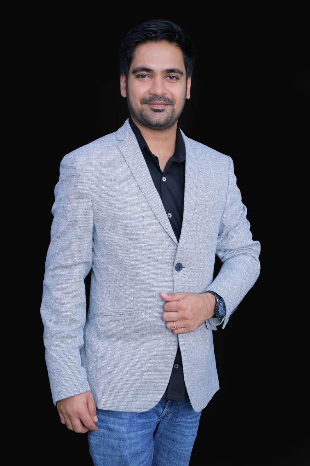 SHANIL AGARWAL (SECRETARY)  : - 
Shanil is a young architect deeply rooted in nature, shaping spaces that breathe with the environment. His remarkable awards and early acclaim reflect a rare talent that blends spiritual insight with the art of design