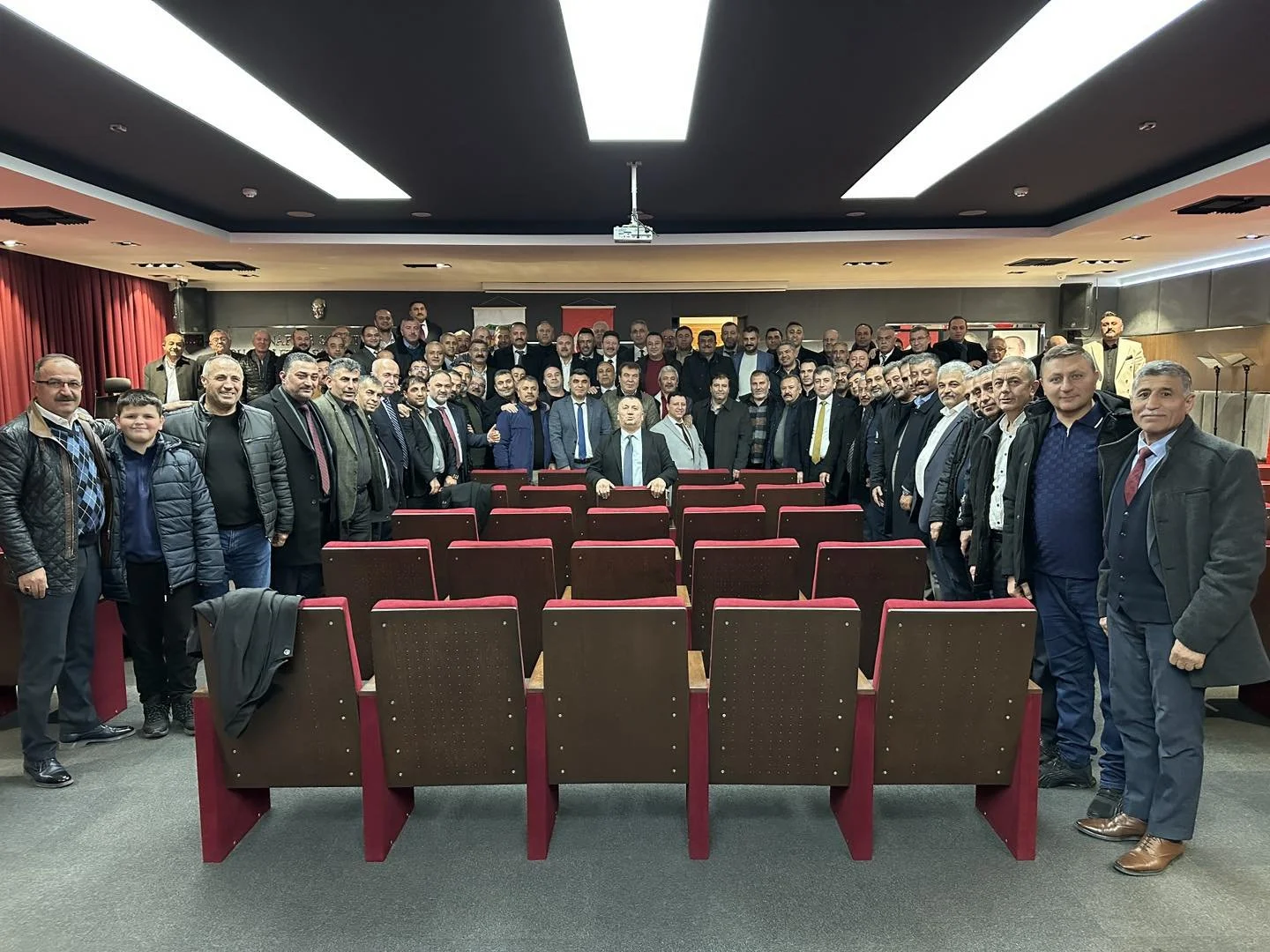 Ankara Umum Otomobilciler ve Şoförler Esnaf Odası Olağan Genel Kurulumuz öncesinde istişare toplantımızı gerçekleştirdik.