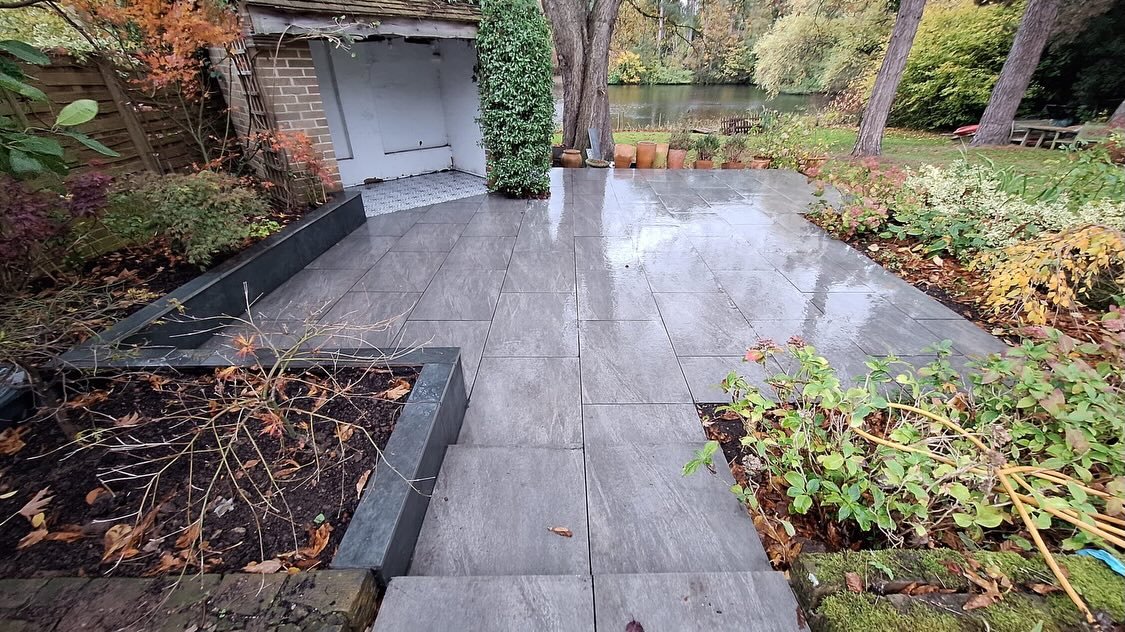 Contemporary outdoor retreat ✨
Large format porcelain paving, raised planters, seamless steps and a layout designed to flow with the landscape &mdash; finished with precision and built to last.
Swipe to see the transformation 👀