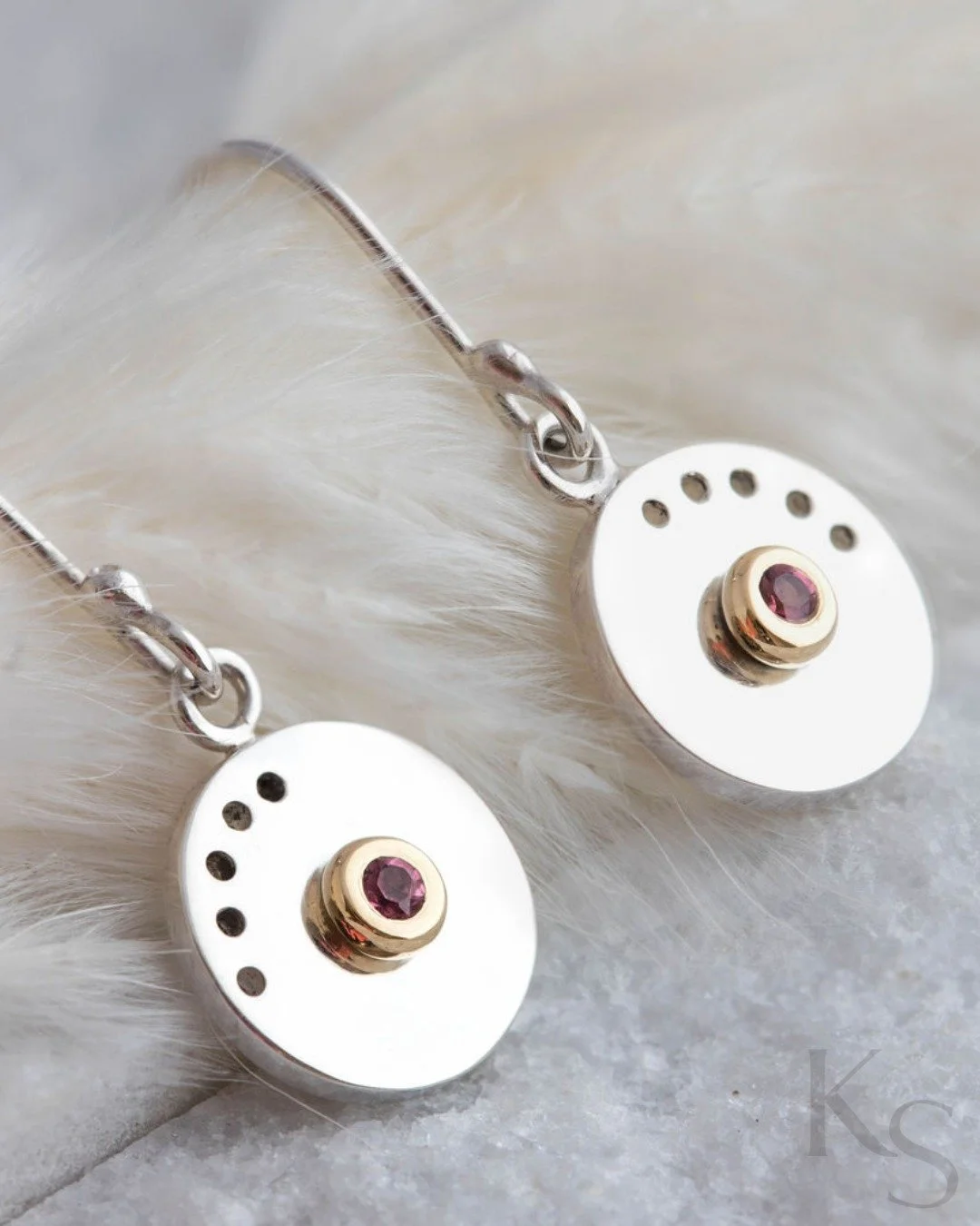 There is something about pink tourmaline that feels incredibly optimistic.

These Radiance earrings have something of a "glow" about them. I wanted to create a setting that stays out of the way and lets the stone speak for itself. They are 