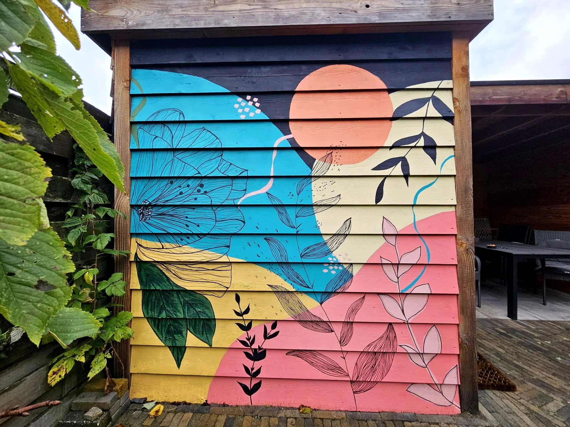 horizontal_backyard mural.jpg