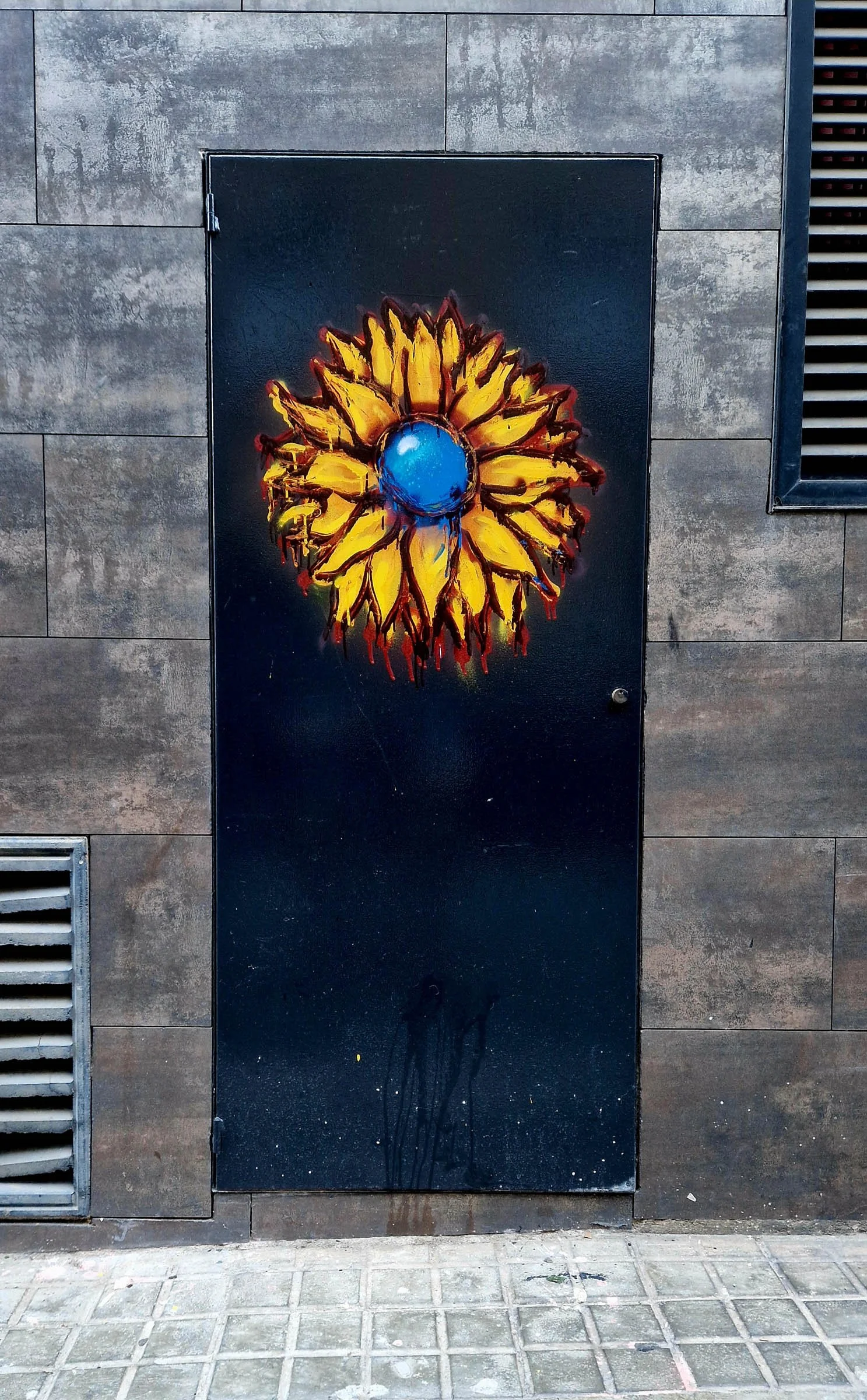 Flower study, exterior mural by Matthew Rush Elmore.
