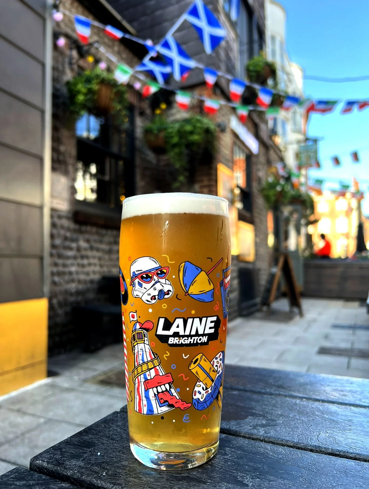 Wait. What&rsquo;s that? SUNSHINE?!☀️☀️Where the hell have you been? 😭

Our beer garden is looking better than ever in the glorious rays. Come say hey x