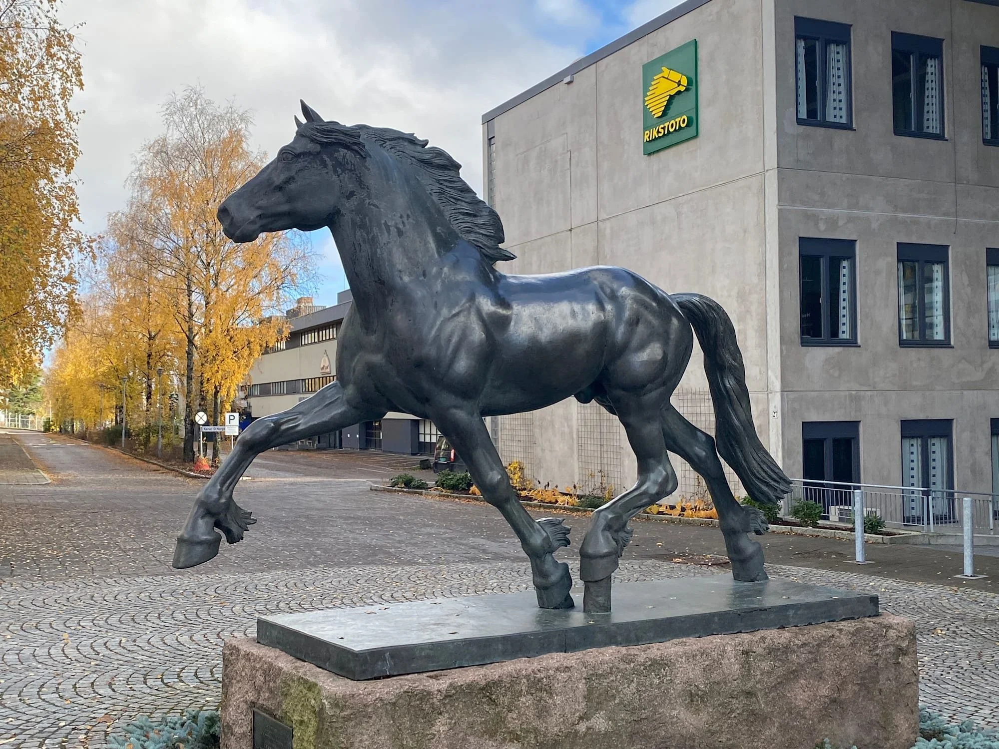 Travhest på Bjerkebanen