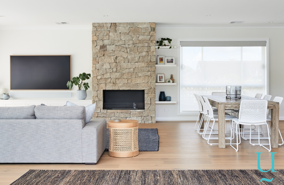 Valmis olohuone ja takka