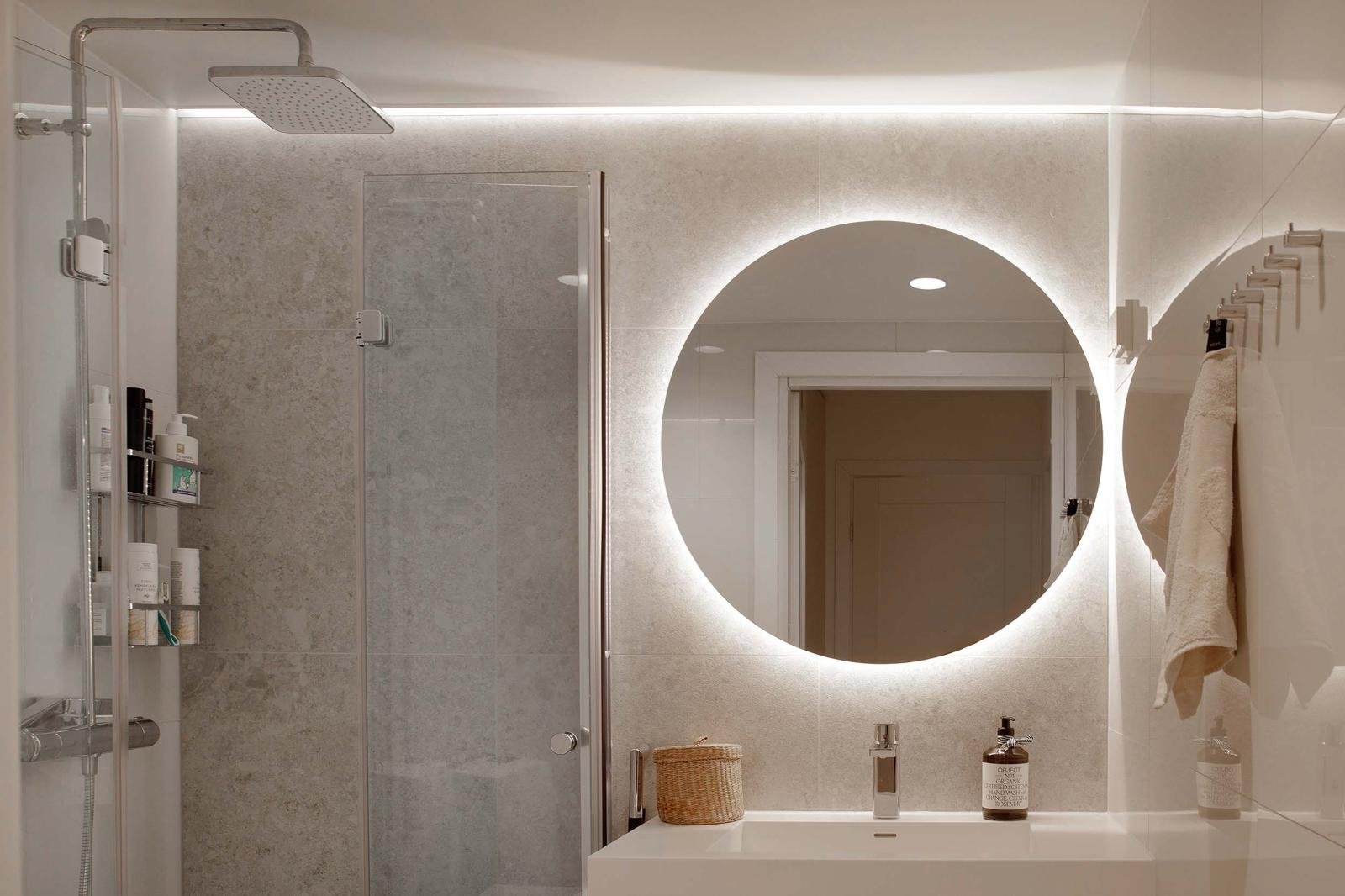 Kylpyhuone remontin jälkeen