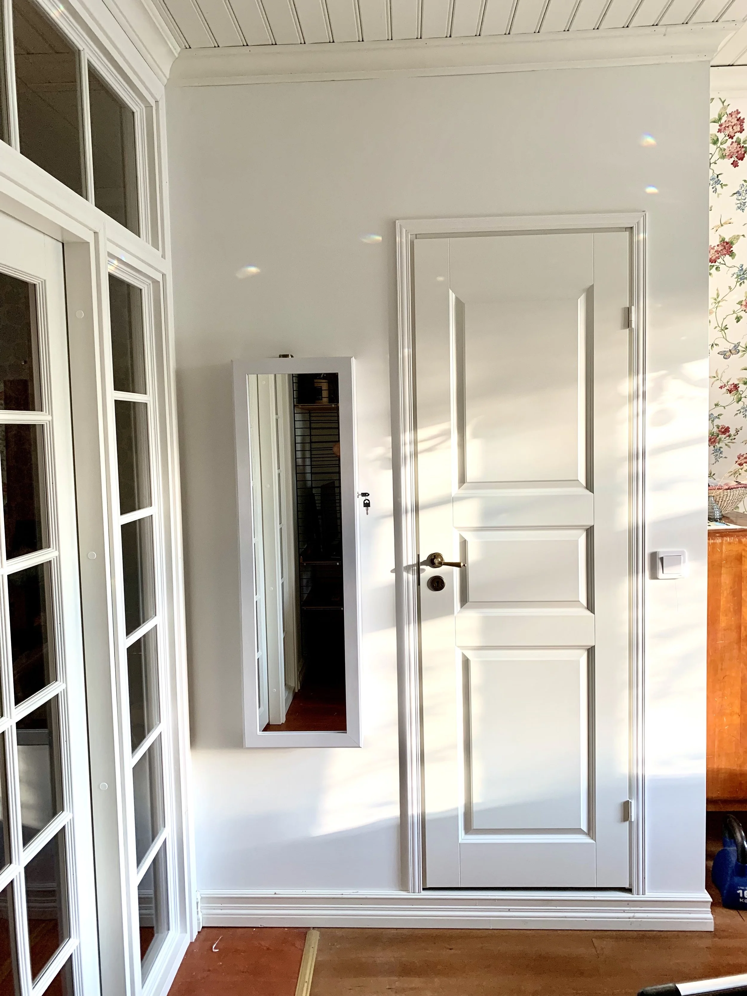 Muutostöiden jälkeen - vaatehuone