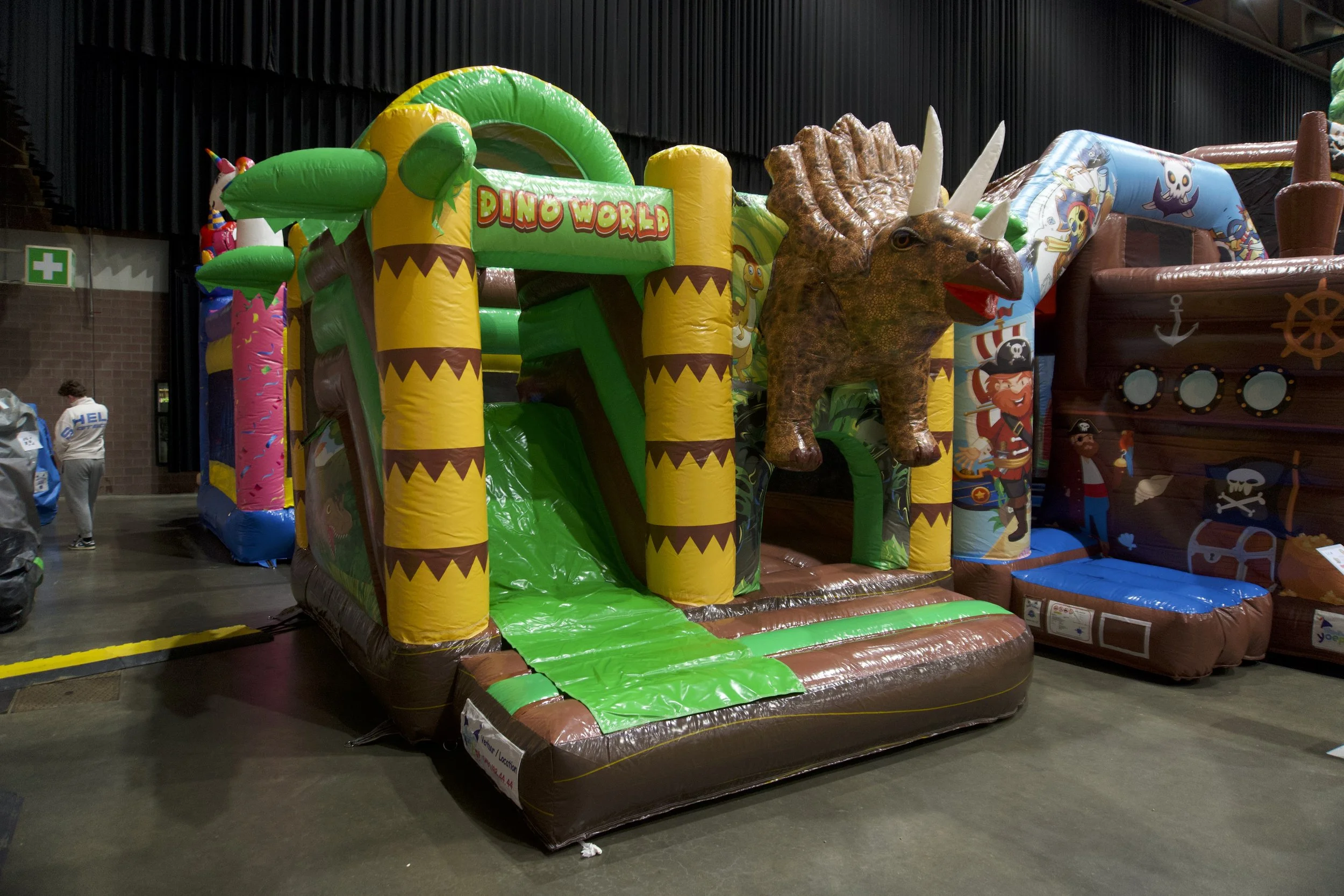 DINO SLIDE